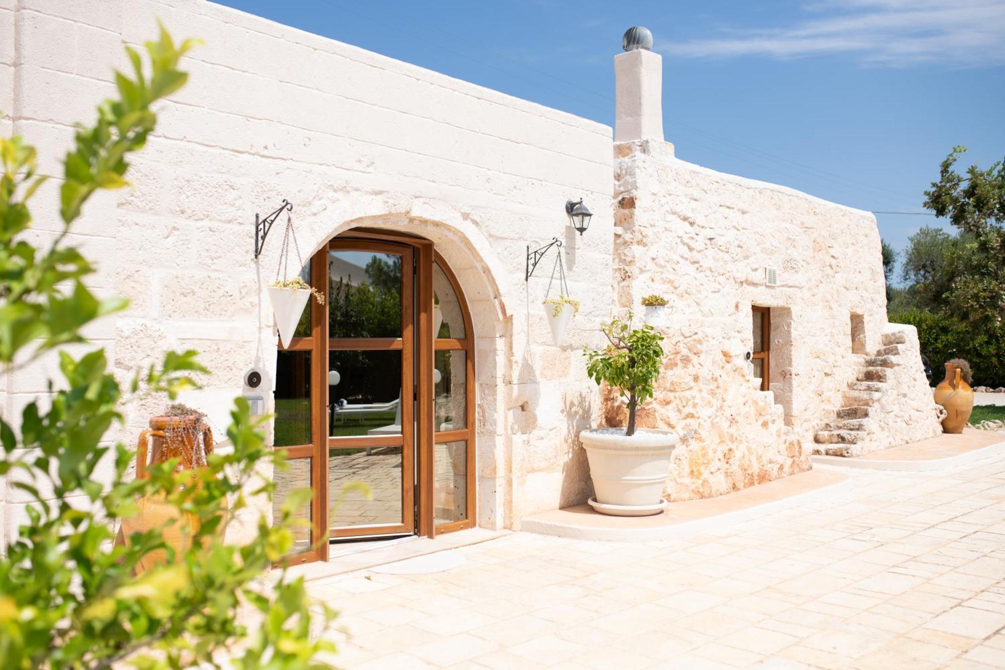 Hasamami Eco Trullo, Ostuni Luxury Suite Kültér fotó