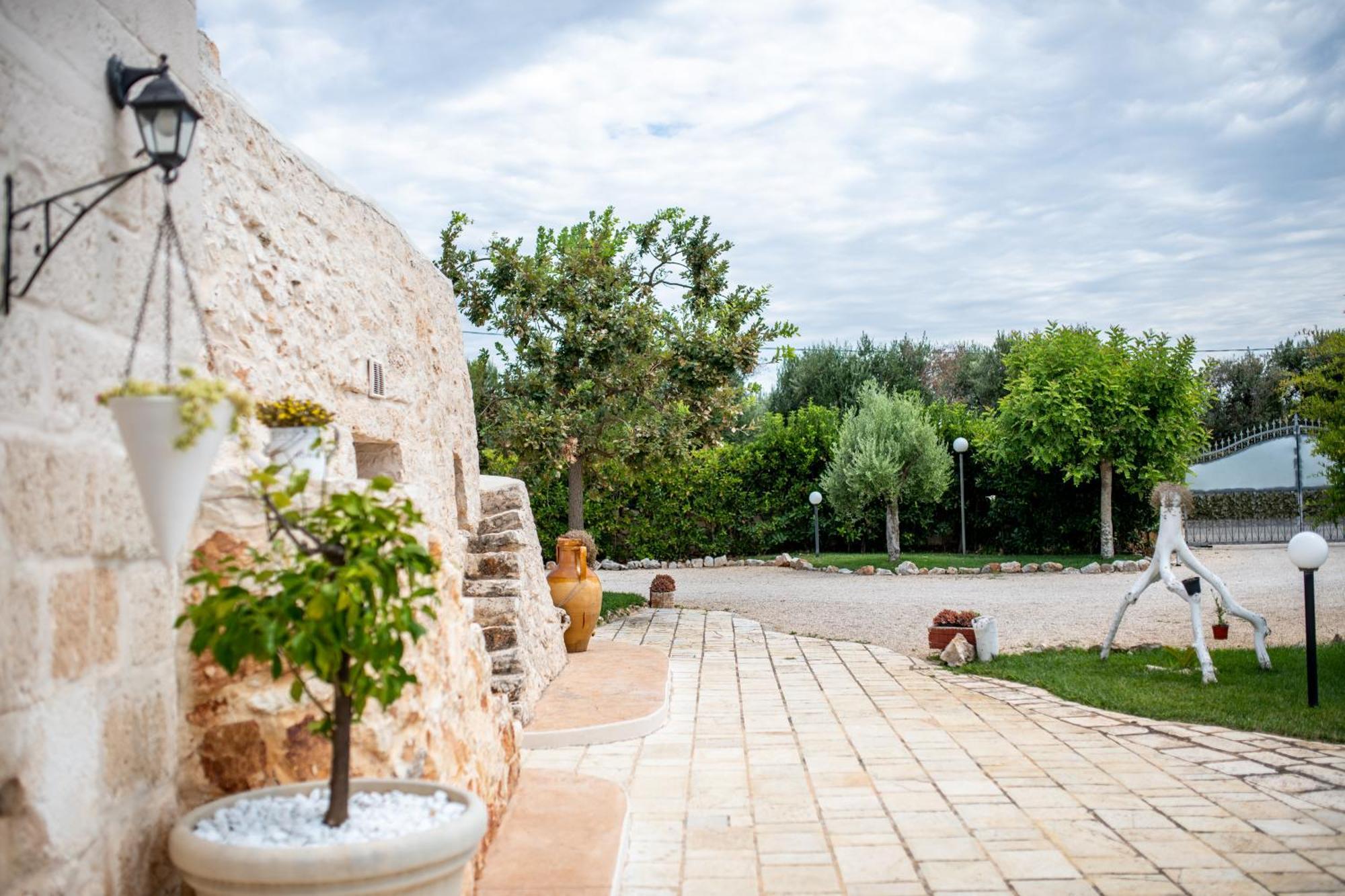 Hasamami Eco Trullo, Ostuni Luxury Suite Kültér fotó