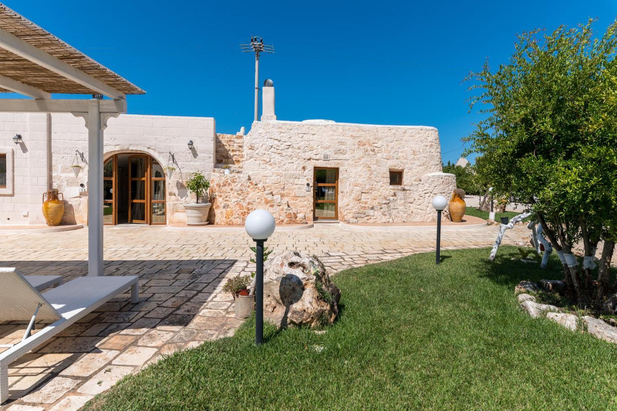 Hasamami Eco Trullo, Ostuni Luxury Suite Kültér fotó